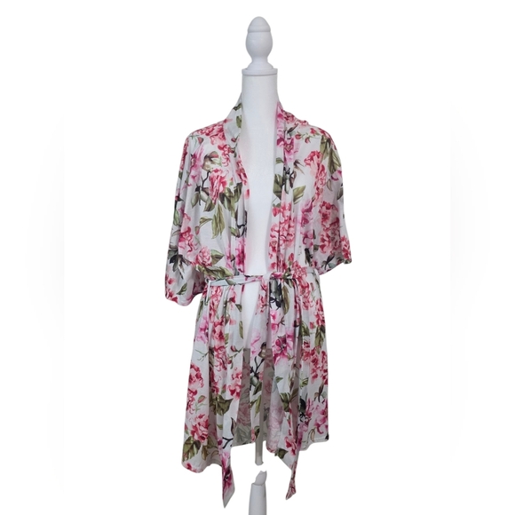 Show Me Your Mumu Floral Robe – One Size - Picture 4 of 7